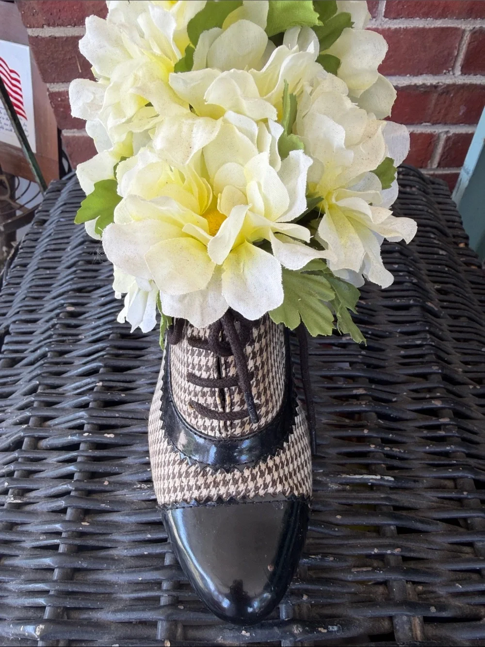 Floral Arrangement in Houndstooth Lace-Up Heeled Shoe